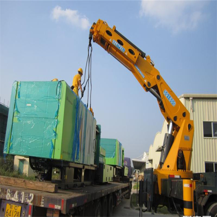 铜鼓县100吨折臂吊出租大概多少钱