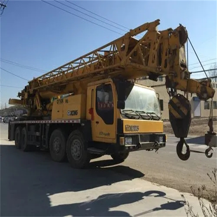 铜鼓县哪里有专业吊车出租